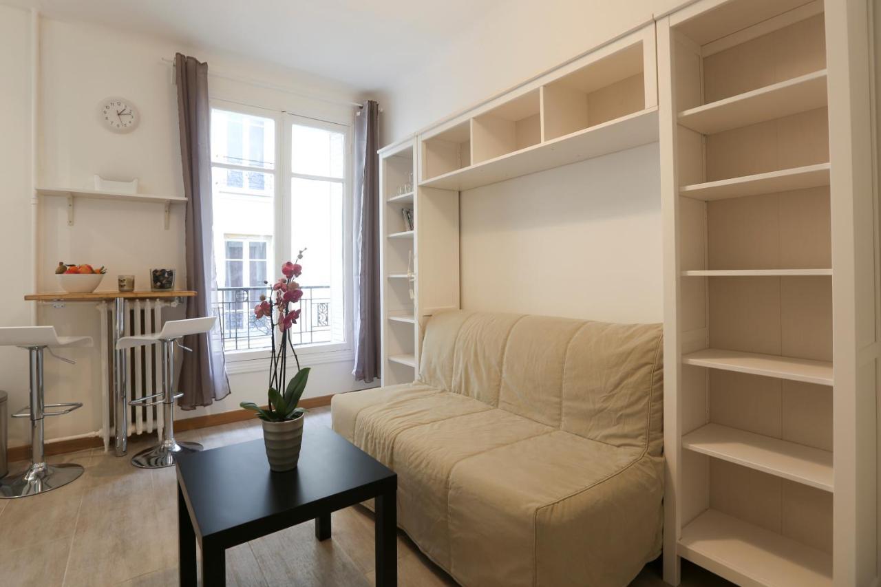 Renovated Studio For 2 Apartment Париж Стая снимка